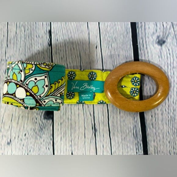 Vera Bradley Classic Peacock Preppy Cottagecore Reversible Wooden Buckle Belt - Picture 5 of 7